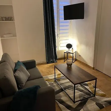 Eiffel Tour Cosy Blue Paris